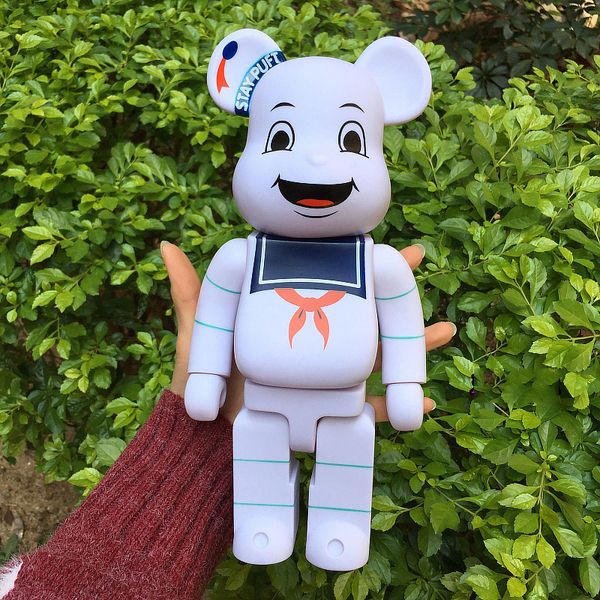 NOUVEAU 400% Bearbrick Action Toy Figures Cosplay Stay Puft Marshmallow Man PVC Action Figure Fashion Toys in Box