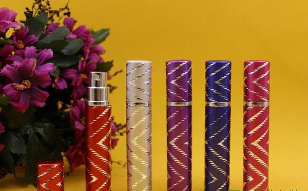 NOUVEAU 5 couleurs Secant 8 ml tube de distribution de parfum en aluminium portable petites bouteilles de parfum rechargeable taille de voyage bouteille de parfum parfum de maison