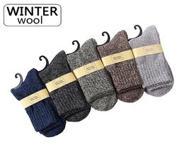 Nuevos 5 parlot para hombres039 calcetines de lana calcetines casuales calcetines de algodón gruesos calcetines de invierno calientes machos de alta calidad CX20065712917
