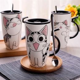 Nueva taza de cerámica creativa de gato de 600ml con tapa y cuchara, taza de té de café con leche de dibujos animados, tazas de porcelana, bonitos regalos 2543