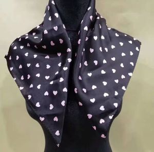 Nieuwe 70 cm vierkante 100% echte pure zijden sjaal zijde satijnen halsdoeken Factory Sale 10 stks / partij # 4119