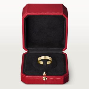 Nouveaux anneaux en argent sterling 925 pour femmes Couple de luxe Ring Man et dames Love Ring Top Fashion Jewelry Party Gift Classic Articles
