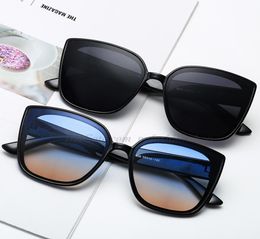 Nieuwe 9839 merkzonnebril voor heren en dames modeontwerper F zonnebril 58 mm met etui en doos 4 kleuren7439594