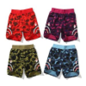 Nuevo Un baño Ap BA PE Camo Shark Shorts lado playa