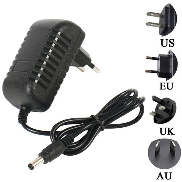 Adaptateur de convertisseur d'alimentation à découpage AC 100-240 V à DC 12 V 1,5 A, prise UE, adaptateur d'alimentation universel, adaptateur de chargeur Eu Us pour bandes lumineuses LED, appareil photo