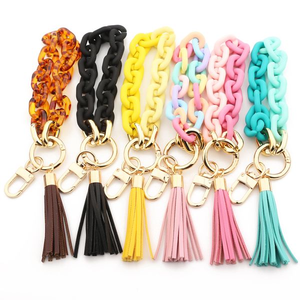 Nueva pulsera de acrílico llavero para mujer Color de macarrón borlas colgante cadena dorada llaveros de coche 6 colores