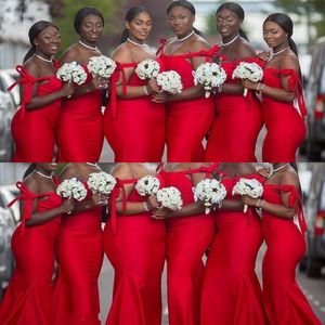 Nieuwe Afrikaanse satijnen rode zeemeermin bruidsmeisje jurken spaghetti riemen uit schouder lange vloerlengte voor bruiloft gastenjurk feestjurken