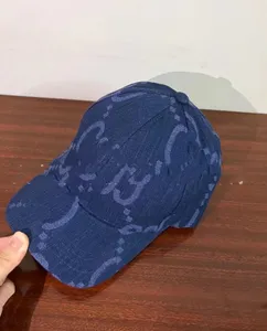 Casquette à visière en Denim imprimé amincissant avec lettres assorties avec tout, casquette de Baseball de Style européen et américain pour Couple, vente en gros, nouvelle collection