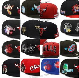 NEW America basketbal LA LC HEAT OKC CITY YORK BULL CELTIC hoeden sport 32 teams voetbal honkbal Snapbacks hoeden Hip Hop Sport 10000 ontwerpen hoeden