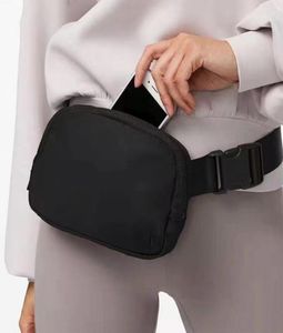 Nouveau et nouveau sac de ceinture modèles officiels sac de taille de sport pour femme poitrine de messager en plein air 19 * 5.5 * 13 cm avec logo de la marque 3571980