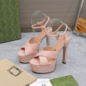 New Angel Sandals Plateaupompen dikke blokhakken Kriskras gekruiste bandjes teen dames luxe ontwerpers leren zool Avondfeestschoenen fabrieksschoeisel Maat 35-42