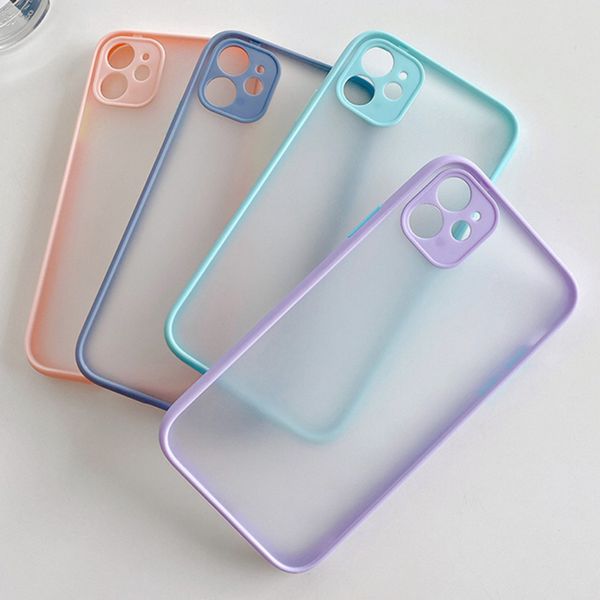 Nueva funda de teléfono de moda al por mayor de fábrica anti-caída translúcida calidad mate a prueba de golpes TPU PC fundas para iPhone 12/Mini/12 Pro