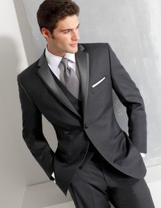 Nouvelle Arrivée 2018 Costume D'affaires Sur Mesure Deux Boutons Slim Fit Groom Tuxedos Gris Garçons D'honneur / Marié Hommes Costume De Mariage Veste + Pantalon + Gilet