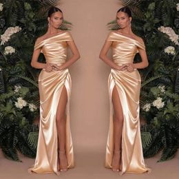 Elegante champagne gouden zeemeermin bruidsmeisjekleding uit de schouder charmeuse galajurk split-avondjurken