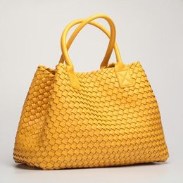 Nouvelle arrivée 2023 tissé femmes défilé de mode tricot conception fourre-tout décontracté sac à bandoulière sacs à bandoulière en cuir véritable de qualité supérieure 2in1 livraison gratuite