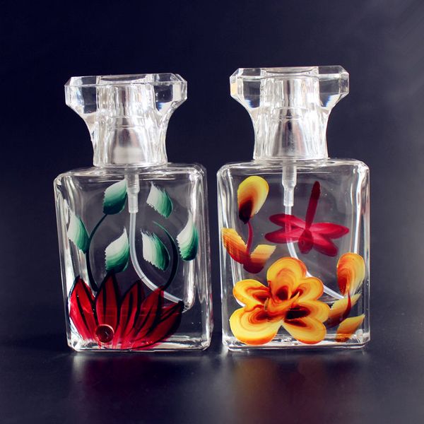 Nouveauté 30ml bouteilles de parfum en verre épais avec décoration de fleurs peintes à la main bouteille en verre de pulvérisation vide rechargeable