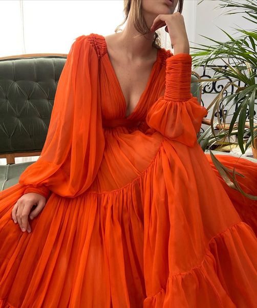 Nueva llegada Barato Naranja con gradas de tul Una línea de vestido de fiesta Cuello en V profundo Mangas largas Vestidos de noche Vestido formal de fiesta Vestidos de noche 310M