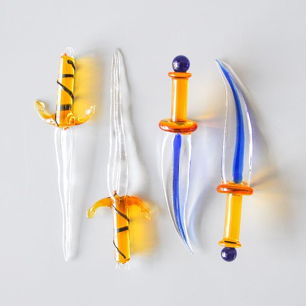 Nouvelle arrivée verre coloré dabber dabber nouveau couteau à pipe dabber épée dabber prix usine