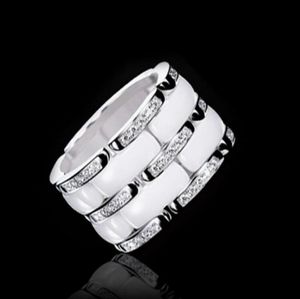 Nouvelle arrivée Fashion Lady 316 titane acier noir blanc céramique réglage trois rangées de diamants de fiançailles de mariage 18 carats plaqué or Ring4124257