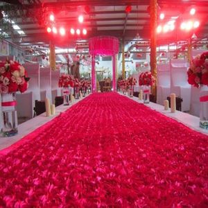 Nouvelle Arrivée De Mode De Mariage Décor Centres Faveurs 3D Rose Pétale Tapis Allée Coureur Pour La Décoration De Fête Fournitures 14 Couleurs 66Ft