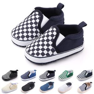 NIEUWE AANKOMST EERSTE WALKERS FASHIER Babyschoenen Pasgeboren meisjes jongens zachte zool anti slip plaid sneakers prewalkers 0-18m