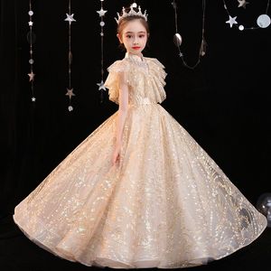 Nouvelle arrivée pour filles fleurs robes en dentelle robe de bal à bascule spaghetti champagne en tulle perlé avec des robes de concours fait à la main pour bébé 403