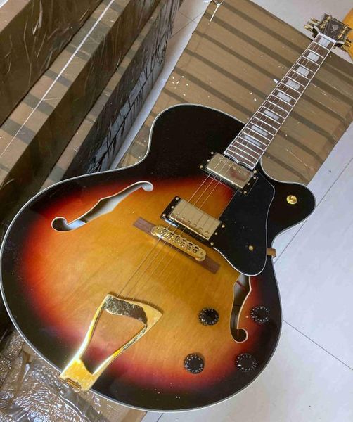 Nueva llegada g Custom L5 Guitar de jazz CES Archtop Guitarra eléctrica semi hueca en stock5988421