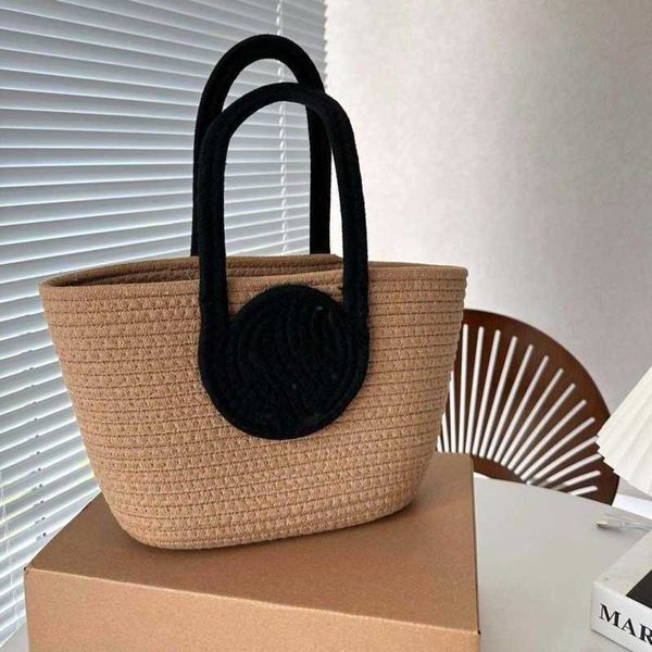 Nouvelle Arrivée À La Main Raphia Sac Fourre-Tout Tissé Plage Sac Célèbre Marque Shopping BagsWomen Y Versatile Designer Totes luxes Sac À Main Portefeuilles 230506