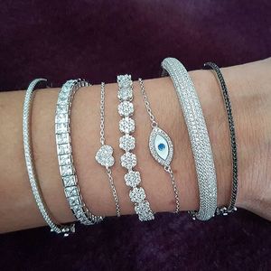 Nouvelle Arrivée Vente Chaude De Luxe Bijoux En Argent Sterling 925 Pave Blanc Saphir CZ Diamant Pierres Précieuses Femmes Charme De Mariage De Mariée Bracelet Bracelet