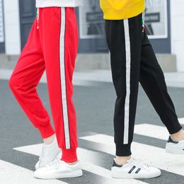 New Arrival Kids Sports Pants for Girl Teenagers Side Striped Legins Girls Sports Track Pants Kids Knitted Sweat Trousers 4- LJ201019