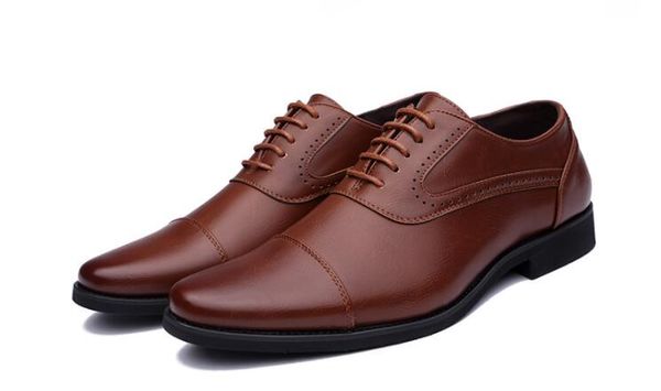 Nouvelle arrivée hommes chaussures Triple connecteur mariage mâle Oxford chaussures hommes appartements grands chantiers