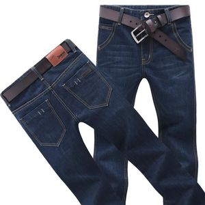 Nouvelle arrivée hommes bleu foncé Jean haute qualité Denim Jeans pleine longueur loisirs Standard droit Jean pantalon grande taille 200u