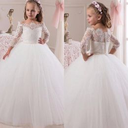 Nouvelle arrivée princesse blanche en dentelle fleurie robe filles pour le mariage coutume à manches longues 2017 Chine Made Girls Formal Holly Communion Robe PA 249i