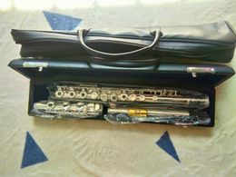 Nieuwe Collectie Professionele fluit muziekinstrument 17 E-Key Verzilverd Body C Tune open close veelgebruikte fluit Gold Lip Mondstuk gratis Schip