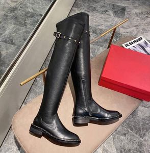 Nouveauté Rivet femmes neige garder au chaud cuisse-haute chevalier talon carré hiver Martin vache cuir chaussons SZ35-40