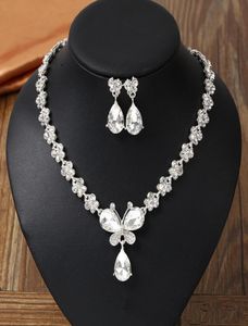 Nieuwe Collectie Twee Stukken Bruidssieraden 2019 Ketting en Oorbellen Bruiloft Accessoires Diamanten Bloemen Bruiloft Sieraden46018322444509