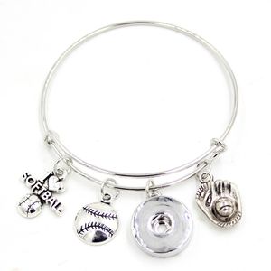 Nieuwe Collectie Groothandel 18mm Snap Sieraden Snap Armband Sport Stijl Ik hou van softbal Charms Armband Sieraden voor Softbal Minnaar Geschenken