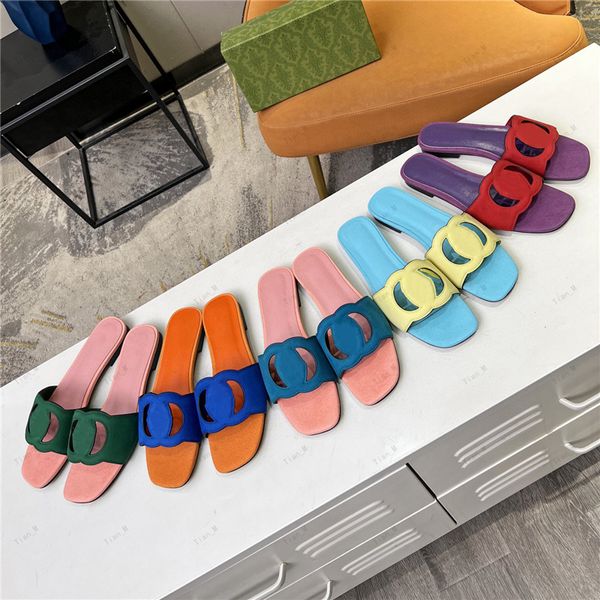 Zapatillas de alta calidad más recientes de alta calidad Venta caliente de moda de moda de moda estilo Jelly Color de gelatina Simple Tobogán de interior Slidas Mujeres calzado de playa Sexy Big Tamaño 45