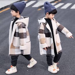 Nieuw aankomsten herfst winter boys hoodies baby dragen jas voor 2-13 jaar peuter kinderen met lange mouwen plaid casual tops outparden lagen twee kleuren