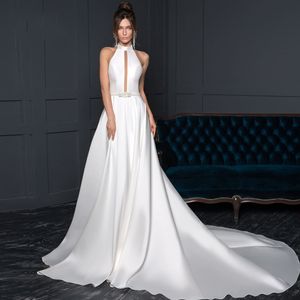 Nieuwe aankomsten Satijn A-Lijn Trouwjurken Vestido de Noiva Beaded Crystal Taille Sexy backless Halter Elegante bruiloft bruidsjurken
