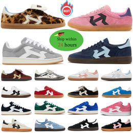 Ontwerpers schoenen voor mannen dames grijze kauwgomschoen sneakers zwart wit felblauw helder roze donkergroen heren trainer 36-45