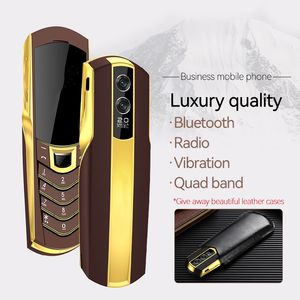 NIEUW ARBROEMEN GEBRUIKTE GOUDEN MELFELE TELEFOON Klassieke Quad Band 2G GSM Dual Sim Card Business Mobile FM Radio Camera Bluetooth Dial Magic Voice Cellphone met Case