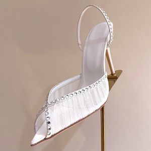 Nouvelle arrivée Femmes d'été en dentelle en dentelle haute sandales de piste de piste de piste concepteur peep toe sexy raminestone décor femelle de créatrice robe de mariage talons hauts