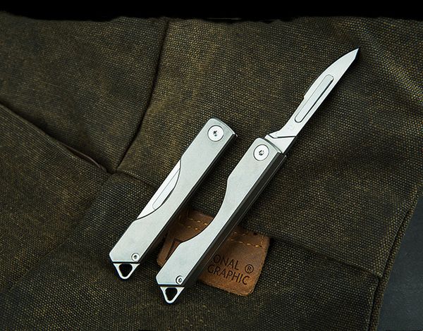 Nouveau couteau à découper œuvre d'art 440C lame satinée TC4 manche en alliage de titane EDC couteaux pliants de poche couteaux porte-clés K1608