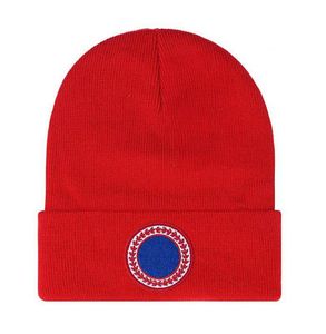 Nouveau automne et hiver Canada chapeau tricoté bonnet de luxe hommes et femmes unisexe logo d'oie brodé chapeaux mélangés de laine de haute qualité en plein air chaud sans bride B-11