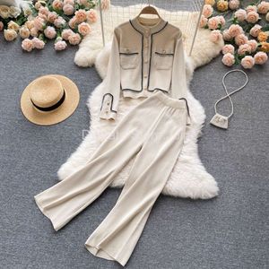 Nieuwe herfst Koreaanse mode casual gebreide tweedelig set dames trui Cardigan Crop Top Wide Leg Pant Suits Tracksuit 2 -delige sets 2024