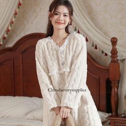 Nouveau Automne hiver femmes flanelle polaire chemise de nuit à manches longues épaissi chaud Double face Veet maison Dressing