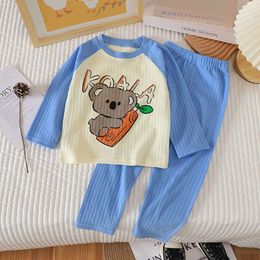 Nieuwe babyjongens meisjes warme pamas kinderen schattige cartoon dier o-neck t-shirt tops met broek pyjama's kinderen herfstkleding sets l2405