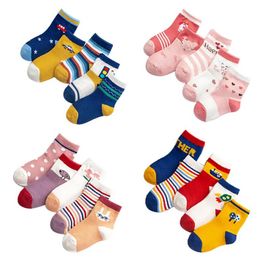 Chaussettes en coton doux pour bébés de 0 à 3 mois, chaussettes mignonnes à rayures et à pois, à la mode, pour garçons, filles, bébé, automne et hiver, Gif, nouvelle collection