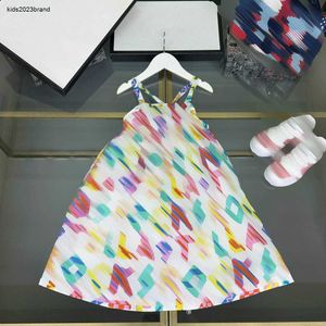Nouveau bébé jupe sling Design Princess Robe Taille 100-160 cm Kids Designer Vêtements Colorful Letter Impring Girls Partydress 24Pril